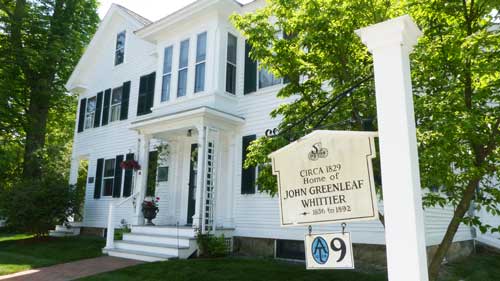 People Worshiping in the Meetnghouse