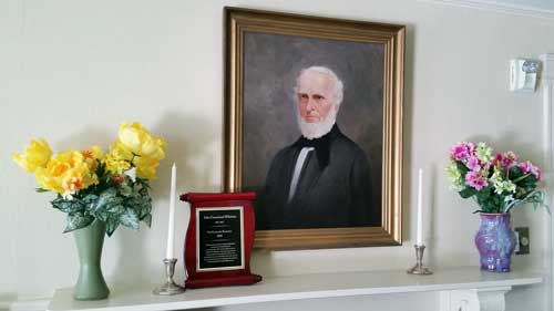 People Worshiping in the Meetnghouse